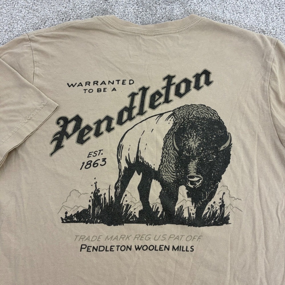 Pendleton T Shirt Mens Large Graphic Bison Western Distressed Tan Cotton